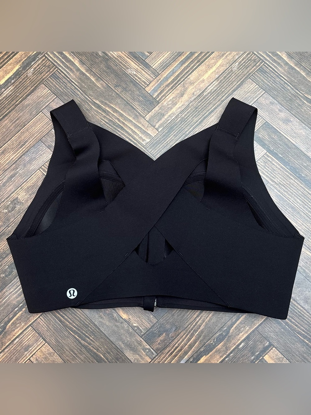Lululemon Enlite Front Zip Bra In Black Size 36C - Picture 2 of 5